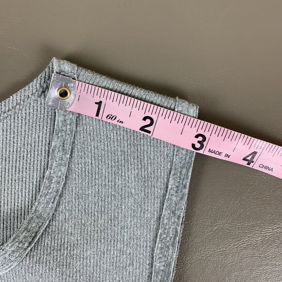 Free People Movement Womens M Cropped Tank Top Gray Cross Front Bralette Bra - Picture 15 of 16